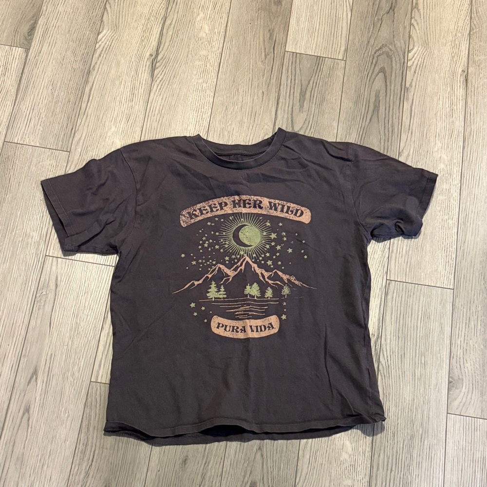 Pura Vida Graphic T-Shirt Junior size S small shirt in good used condition